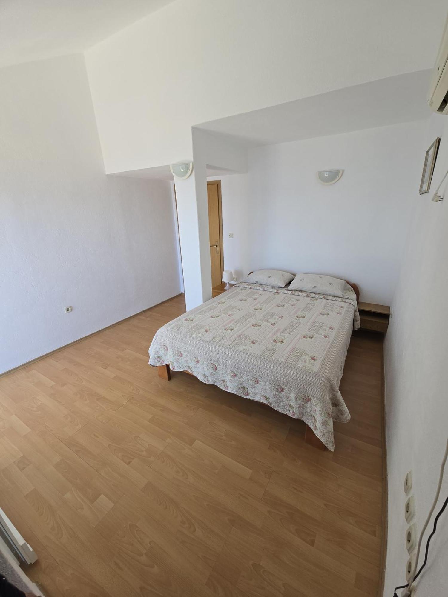 Apartments Kricak Брела Экстерьер фото